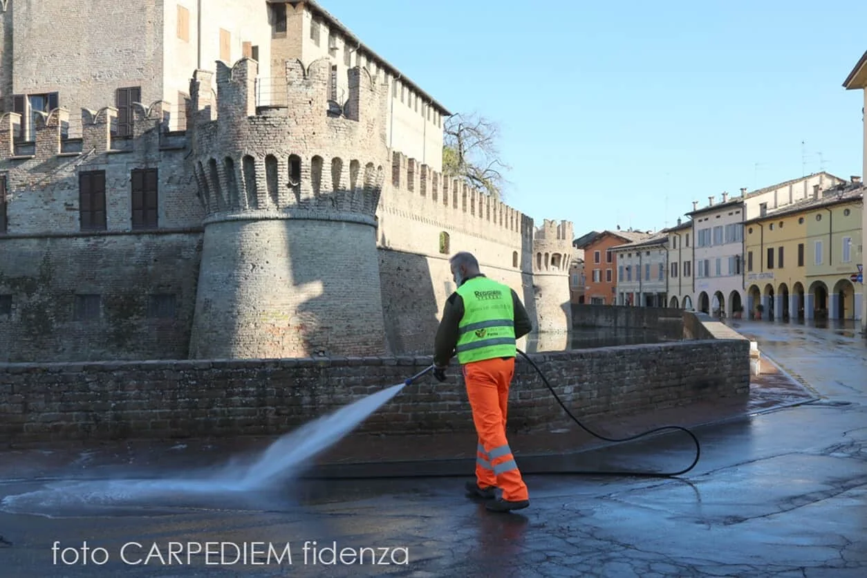 Immagine Lavaggio strade - 1