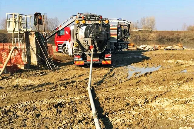 Immagine Smaltimento rifiuti speciali - 3